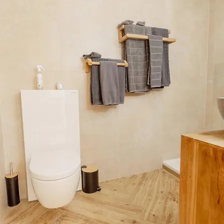 Cosy And Modern Closed To The Lift * Crans-Montana