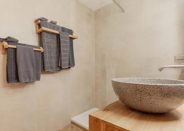 Apartamento Cosy And Modern Closed To The Lift