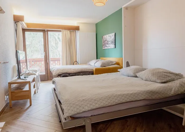 Cosy And Modern Closed To The Lift Apartamento